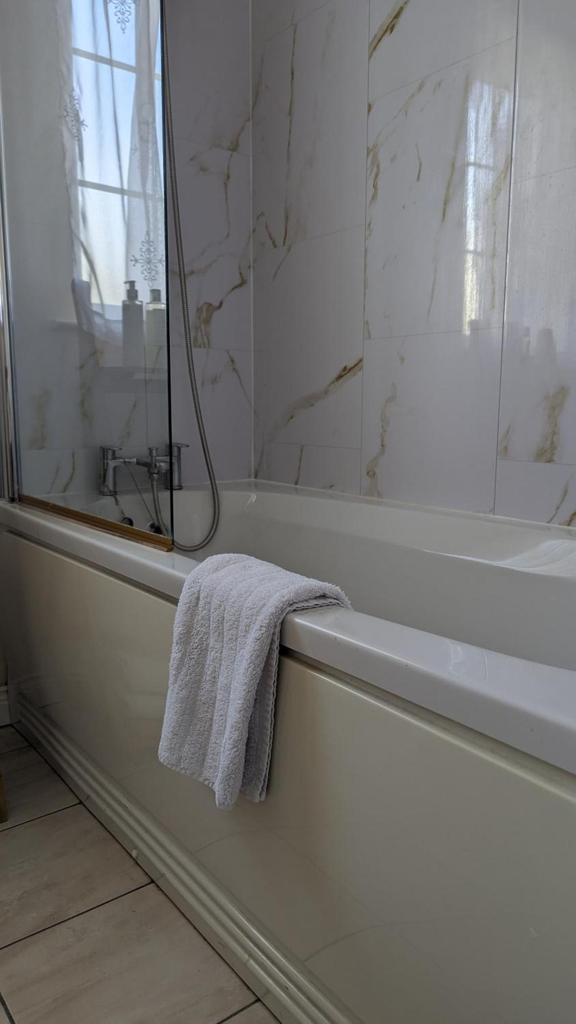 Cosy Fermanagh Home - The Cosy Beech Lisnaskea Esterno foto